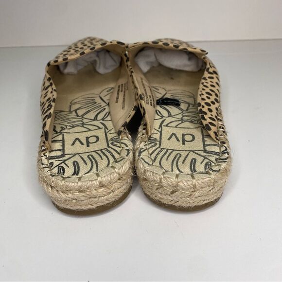DV by Dolce Vita for Target Cheetah Mules size 7.5 - Picture 3 of 6